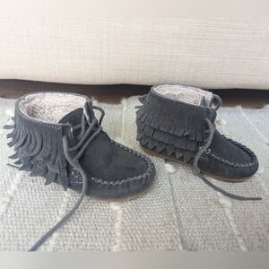 SZ 22 Zara leather moccasins with laces